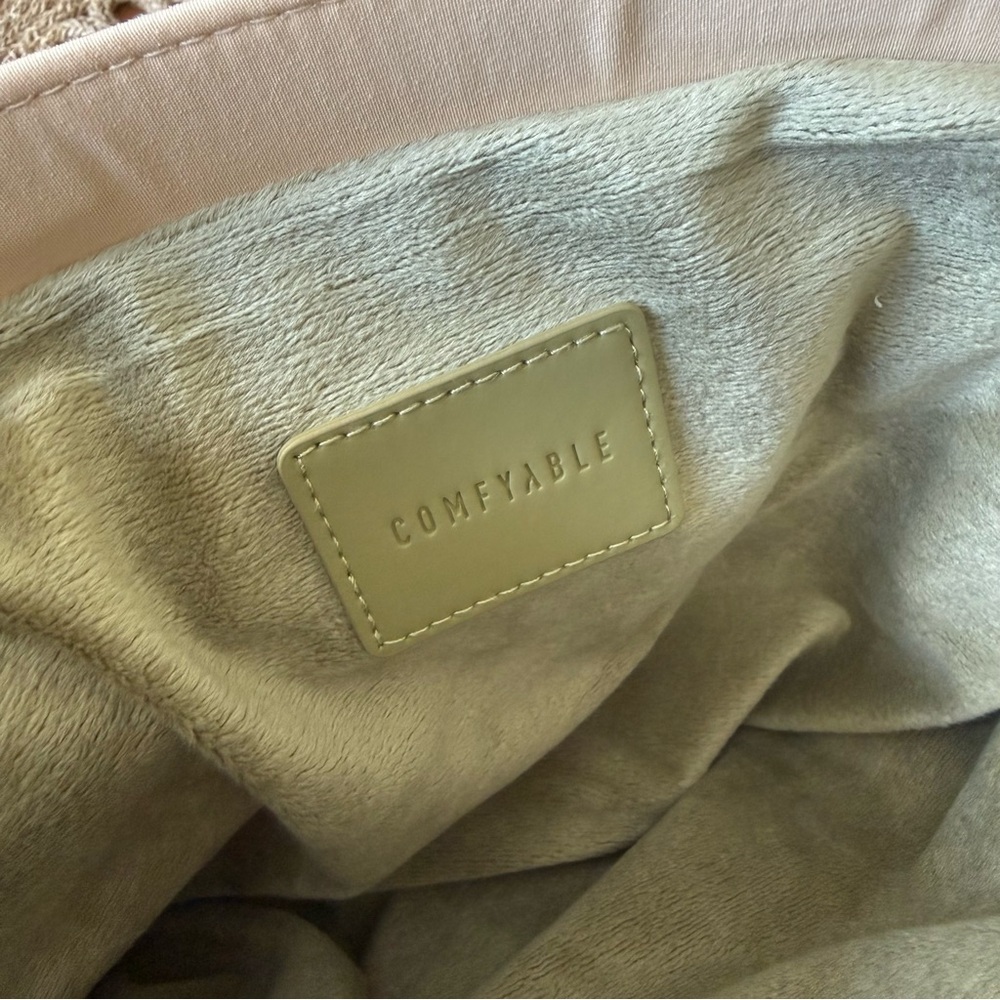  Comfyable Puffy Laptop Sleeve, Quilted Puffer Laptop Carrying Case - Picture 7 of 9